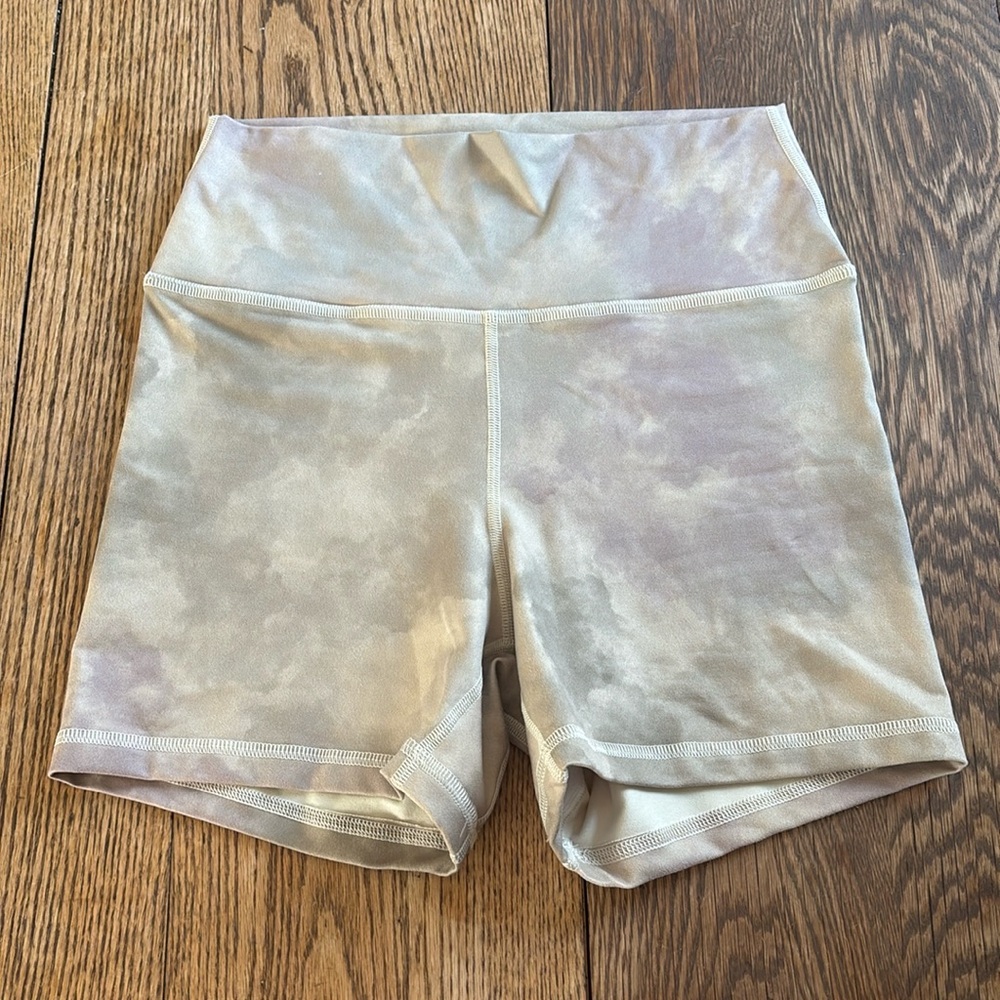 Fleo true high shorts